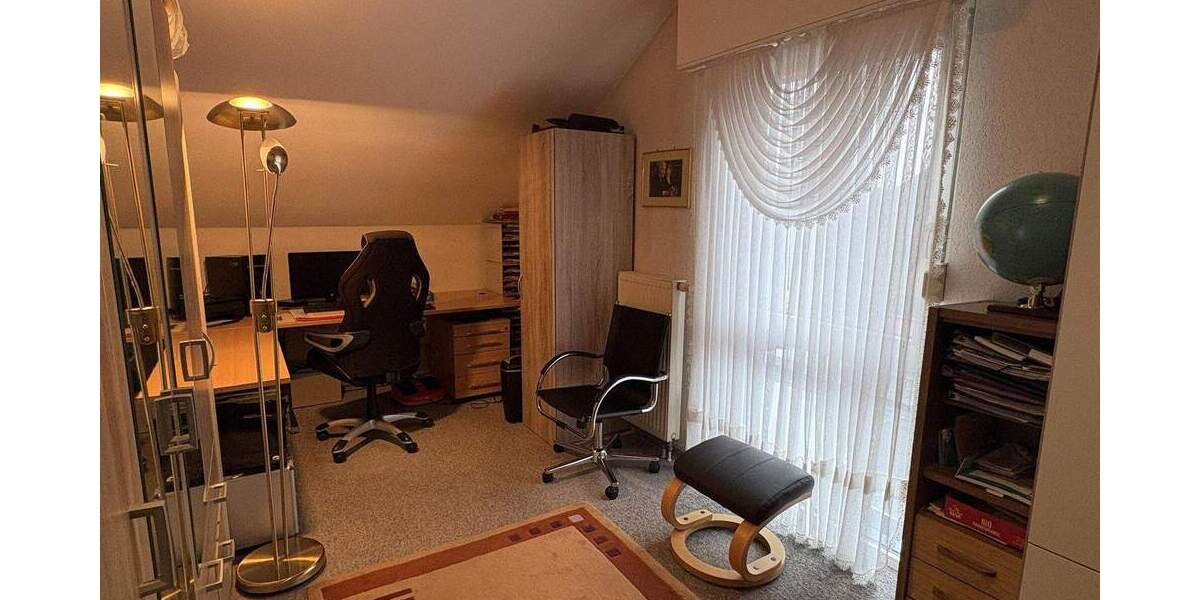 Doppelhaushälfte Moers Kapellen-Mitte - 4 Zimmer, 114 m&sup2;, 399.000&euro; | Angebot:25668381