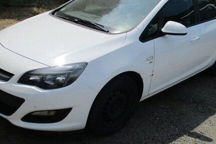 Opel Astra 178.000 km 2.618 &euro; Duisburg 47053