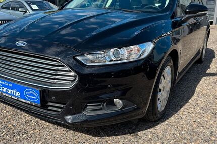 Ford Mondeo 125.000 km 9.799 &euro; Kamp-Lintfort 47475