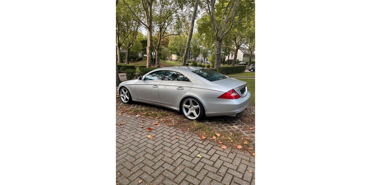 Mercedes-Benz CLS 350 233.127 km 8.400 &euro; Moers 47443