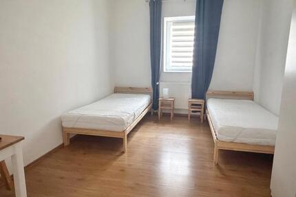 Wohnung Gelsenkirchen Rotthausen - 3.5 Zimmer, 80 m&sup2;, 800&euro; | Angebot:26033005