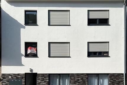 Wohnung Duisburg Mittelmeiderich - 4 Zimmer, 93 m&sup2;, 1.150&euro; | Angebot:25909281