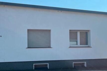 Haus Duisburg Hochheide - 3 Zimmer, 106 m&sup2;, 1.600&euro; | Angebot:25396682