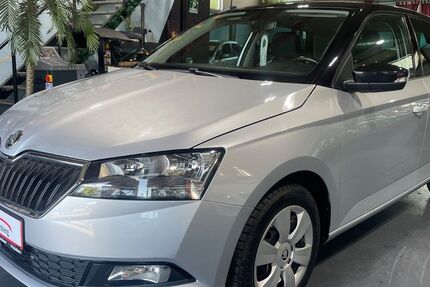 Skoda Fabia 72.000 km 10.490 &euro; Rheinberg 47495