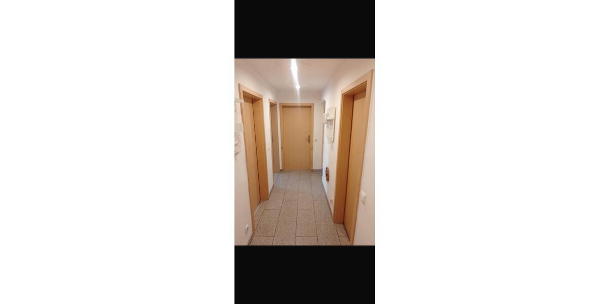 Maisonettenwohnung Duisburg Hamborn - 6.5 Zimmer, 165 m&sup2;, 1.350&euro; | Angebot:26038163