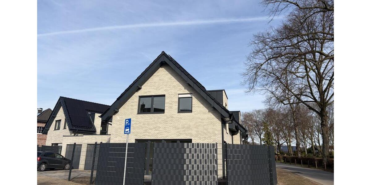 Doppelhaushälfte Hamminkeln - 3 Zimmer, 102 m&sup2;, 1.350&euro; | Angebot:23759940