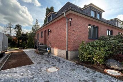Haus Wesel - 5.5 Zimmer, 170 m&sup2;, 1.900&euro; | Angebot:27615814