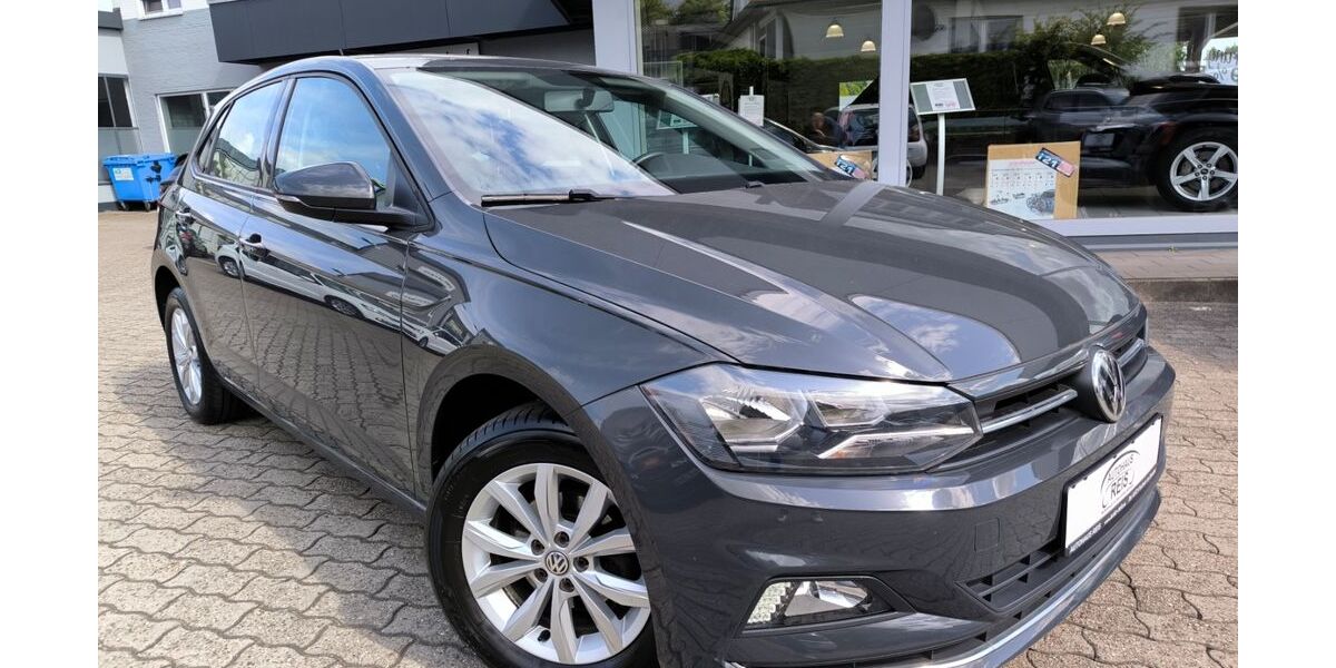 VW Polo 132.220 km 10.490 &euro; Xanten 46509