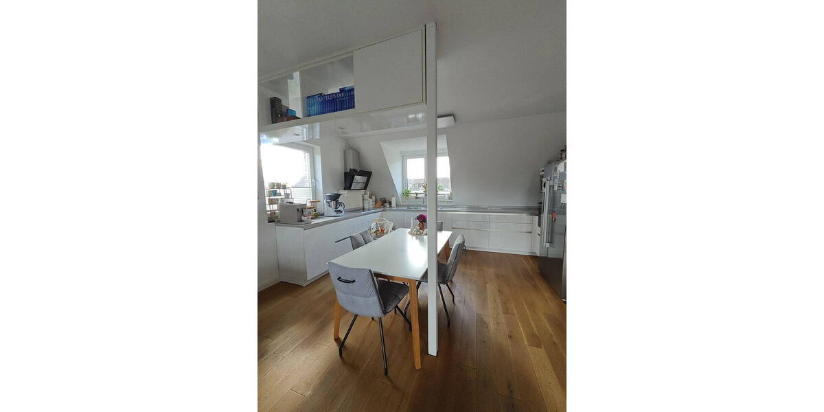 Etagenwohnung Dinslaken Hiesfeld - 3 Zimmer, 87 m&sup2;, 315.000&euro; | Angebot:26048750