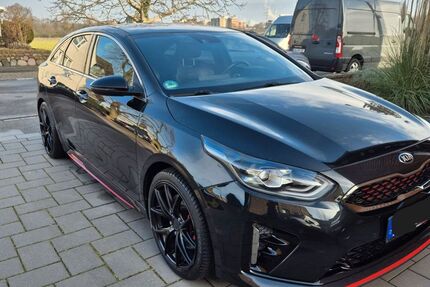 Kia pro ceed / ProCeed 75.420 km 17.999 &euro; Duisburg 47259