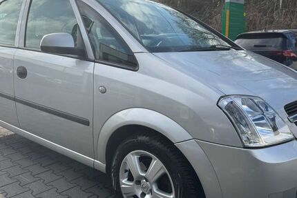 Opel Meriva 147.000 km 2.890 &euro; Bottrop 46238