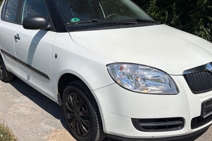 Skoda Fabia 175.523 km 2.200 &euro; Rees 46459
