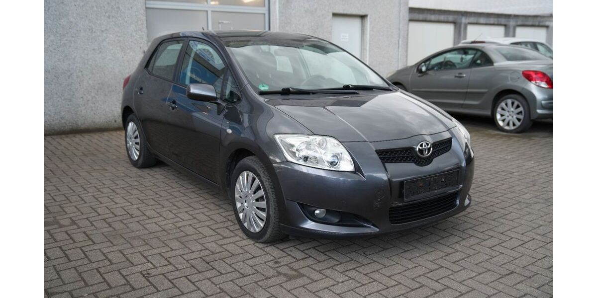 Toyota Auris 168.859 km 5.290 &euro; Bottrop 46240
