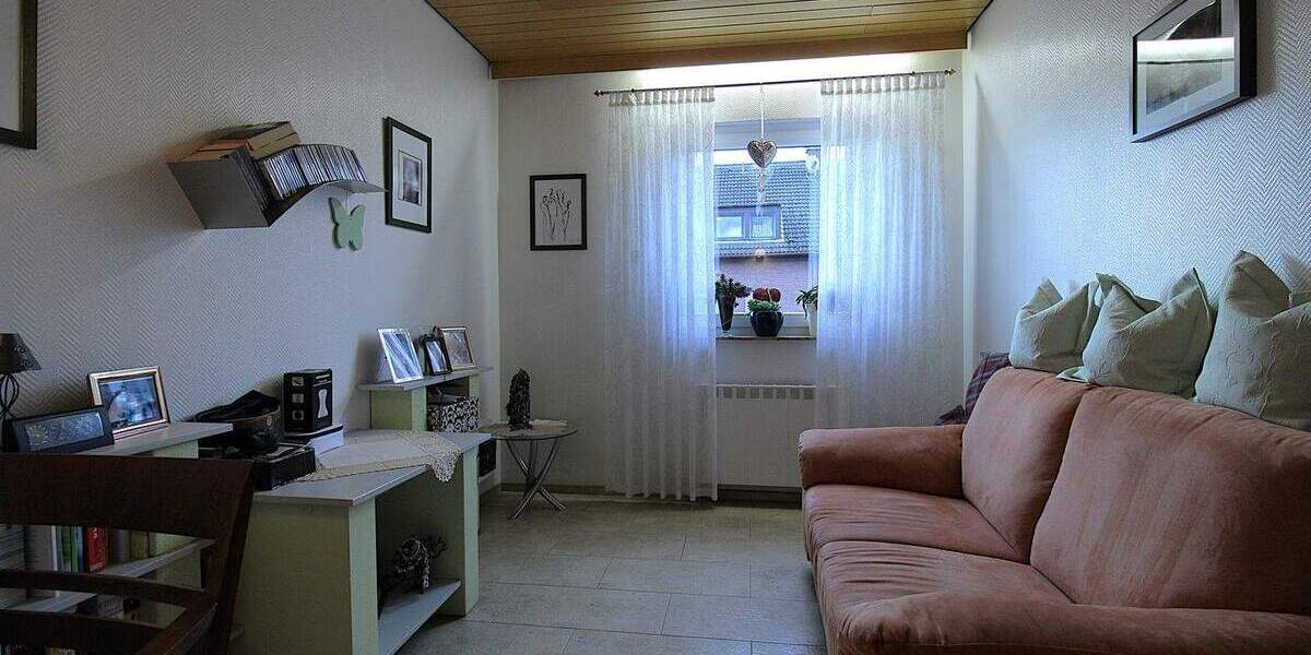 Mehrfamilienhaus, Wohnhaus Gladbeck Zweckel - 6 Zimmer, 150 m&sup2;, 385.000&euro; | Angebot:25775469