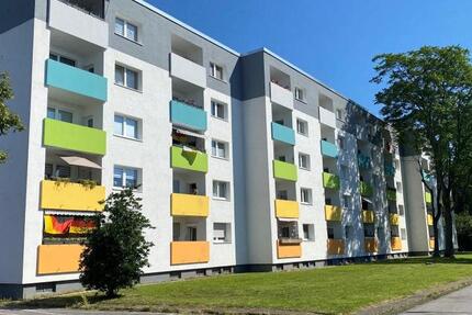 Wohnung Duisburg Angerhausen - 3 Zimmer, 71 m&sup2;, 619&euro; | Angebot:17548536