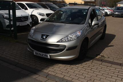 Peugeot 207 142.000 km 2.850 &euro; Duisburg 47139