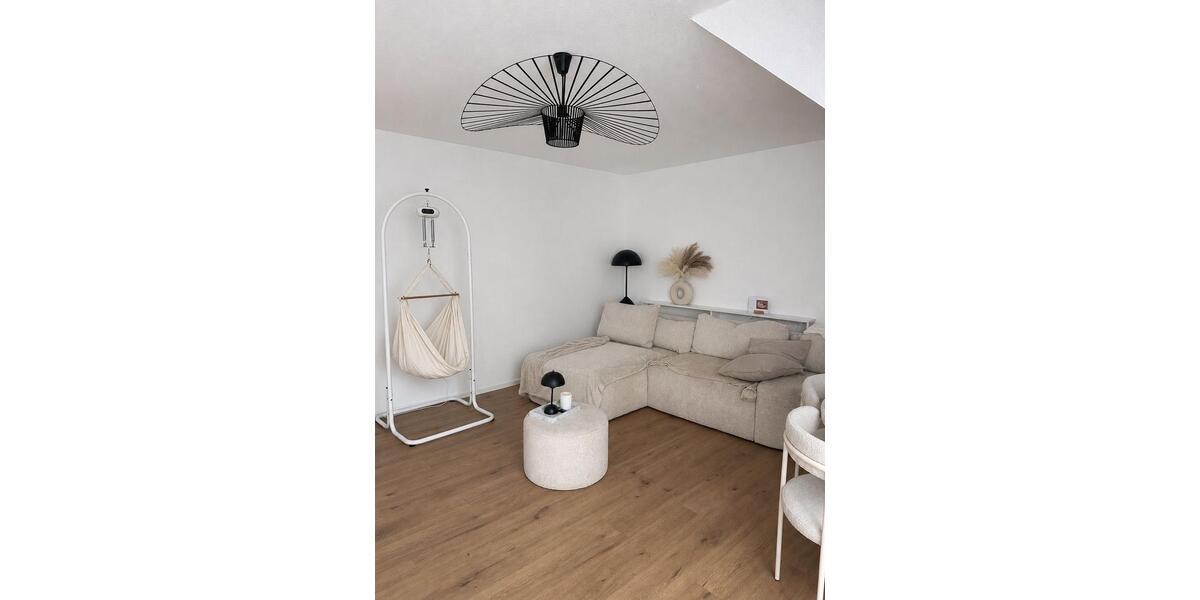 Dachgeschoßwohnung Moers Rheinkamp - 3 Zimmer, 71 m&sup2;, 867&euro; | Angebot:26627135