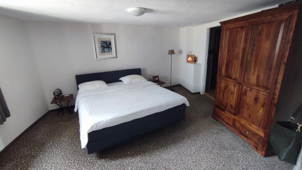 Mehrfamilienhaus, Wohnhaus Geldern - 10 Zimmer, 274 m&sup2;, 399.000&euro; | Angebot:25382252