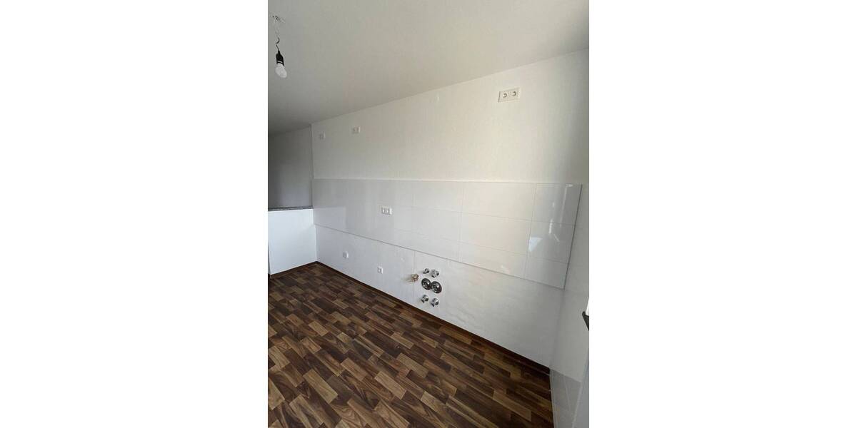 Etagenwohnung Duisburg Aldenrade - 3 Zimmer, 82 m&sup2;, 619&euro; | Angebot:26834784