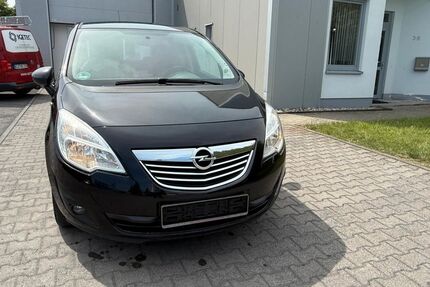 Opel Meriva 200.000 km 2.600 &euro; GELDERN 47608