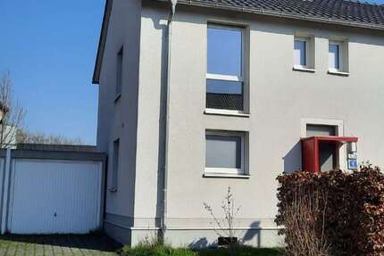 Haus Wesel - 5 Zimmer, 126 m&sup2;, 1.643&euro; | Angebot:25972518