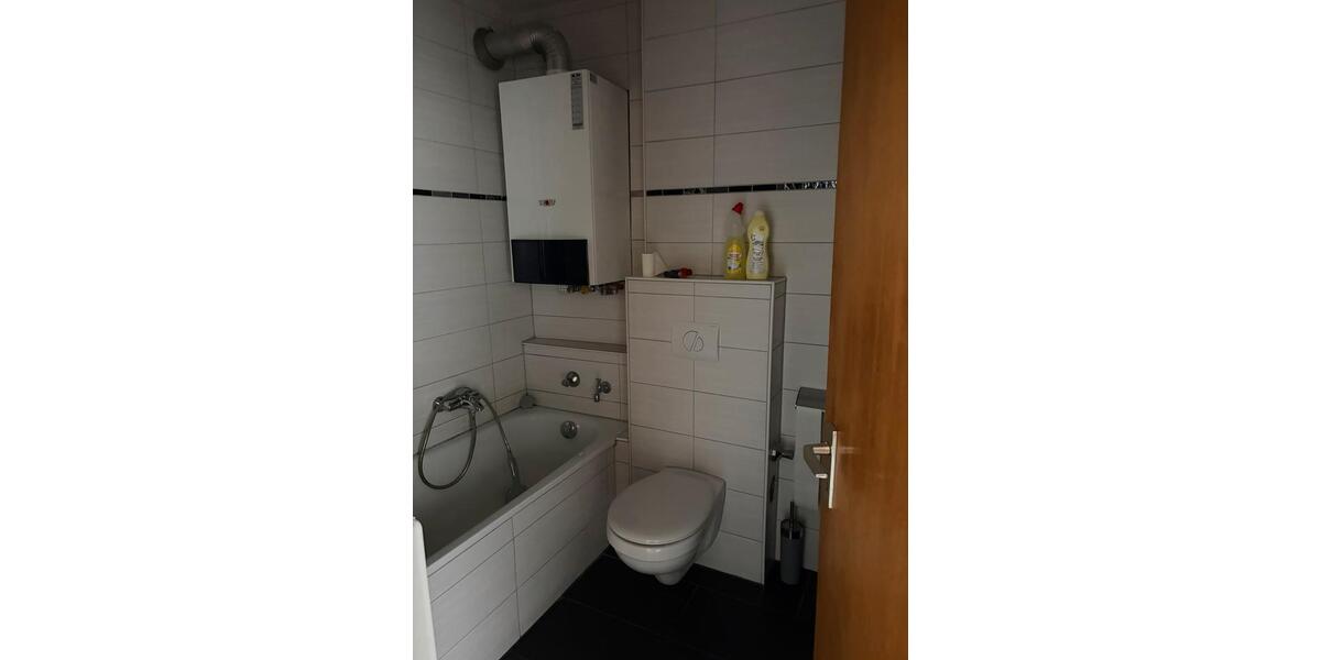 Erdgeschoßwohnung Duisburg Hamborn - 1.5 Zimmer, 46 m&sup2;, 300&euro; | Angebot:25992736