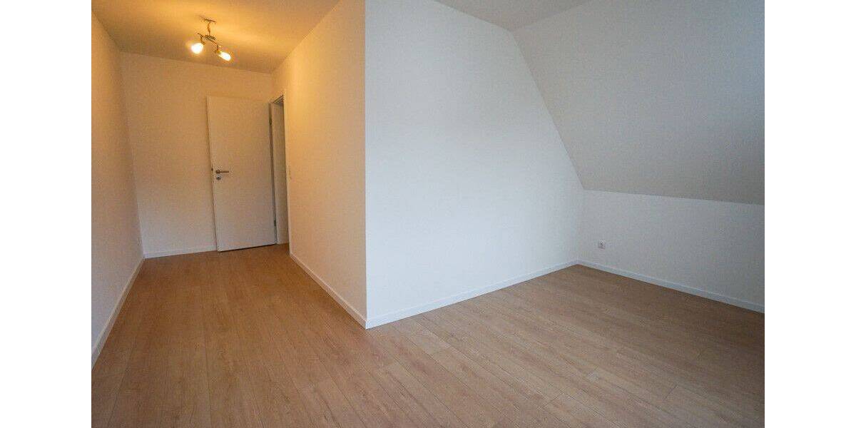 Doppelhaushälfte Geldern Veert - 3 Zimmer, 94 m&sup2;, 298.000&euro; | Angebot:26094018