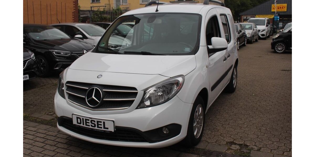 Mercedes-Benz Citan 165.000 km 8.806 &euro; Duisburg 47139