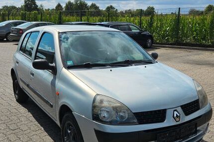 Renault Clio 174.505 km 1.350 &euro; Bocholt 46399
