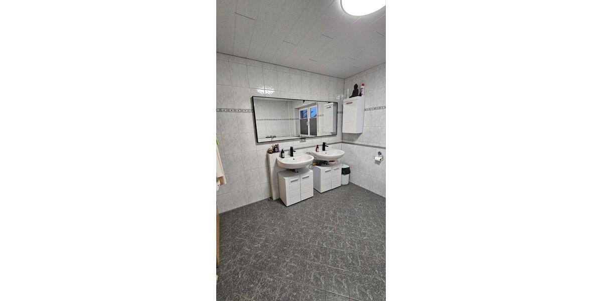Doppelhaushälfte Isselburg - 6 Zimmer, 144 m&sup2;, 389.000&euro; | Angebot:27073252