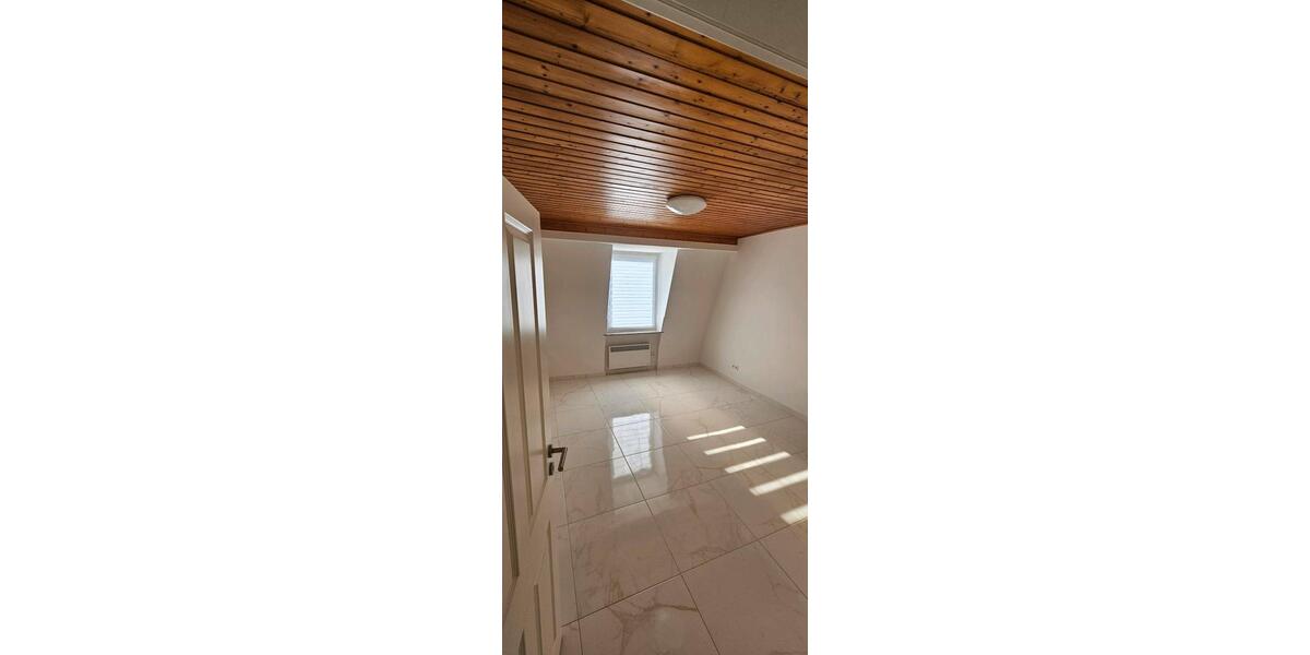 Etagenwohnung Duisburg Walsum - 2 Zimmer, 50 m&sup2;, 600&euro; | Angebot:25247991