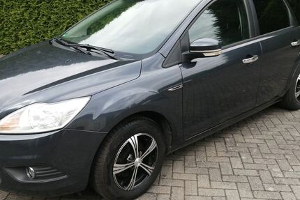 Ford Focus 94.800 km 5.450 &euro; Geldern 47608