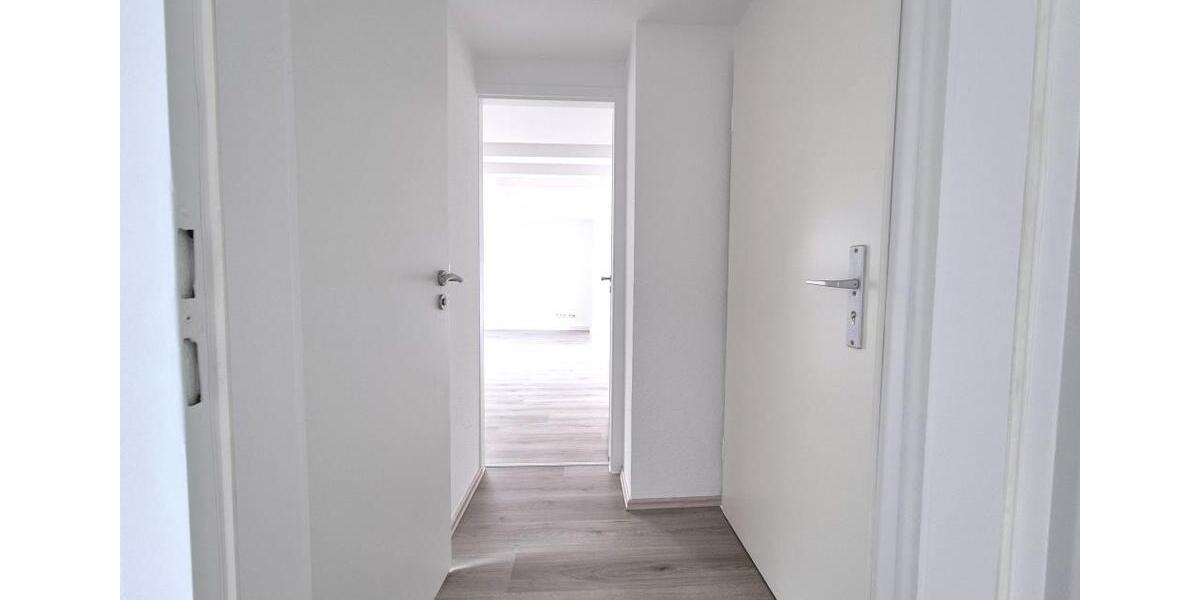 Etagenwohnung Duisburg Mittelmeiderich - 3.5 Zimmer, 53 m&sup2;, 370&euro; | Angebot:26385408