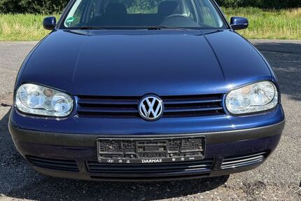 VW Golf 134.000 km 2.350 &euro; Neukirchen-Vluyn (bei Duisburg) 47506
