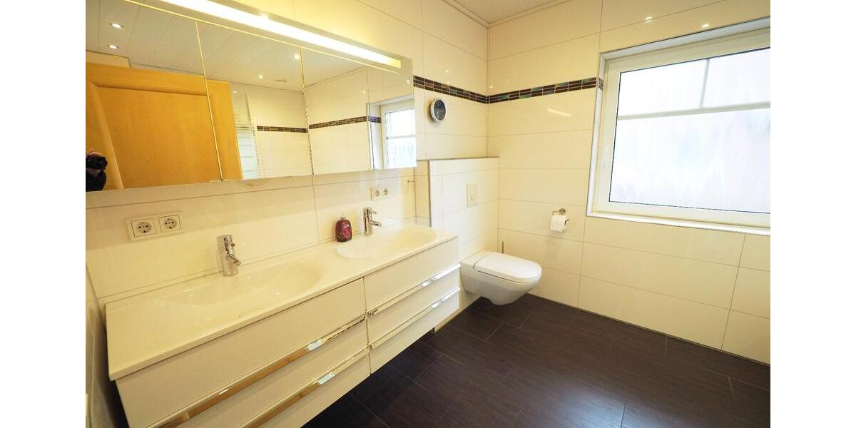 Einfamilienhaus Weeze - 5 Zimmer, 200 m&sup2;, 549.000&euro; | Angebot:24742657