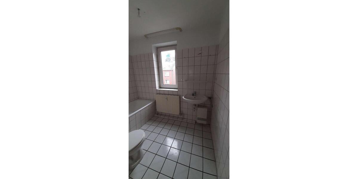 Etagenwohnung Duisburg Hamborn - 2 Zimmer, 72 m&sup2;, 442&euro; | Angebot:24380232