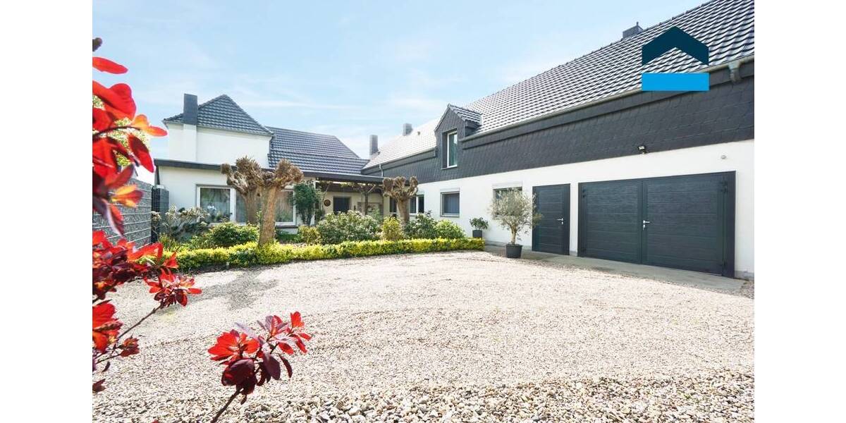 Einfamilienhaus Kamp-Lintfort Hoerstgen - 8 Zimmer, 360 m&sup2;, 790.000&euro; | Angebot:25701928