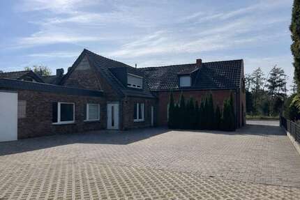 Haus Geldern - 6 Zimmer, 138 m&sup2;, 1.250&euro; | Angebot:25789970