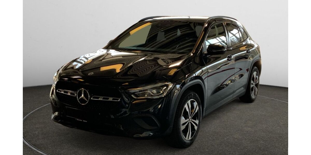 Mercedes-Benz GLA 200 42.500 km 31.490 &euro; Moers 47441