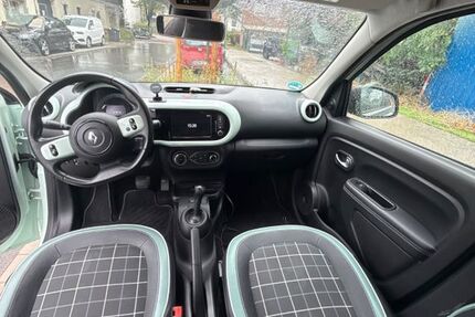 Renault Twingo 68.000 km 10.999 &euro; Duisburg 47137