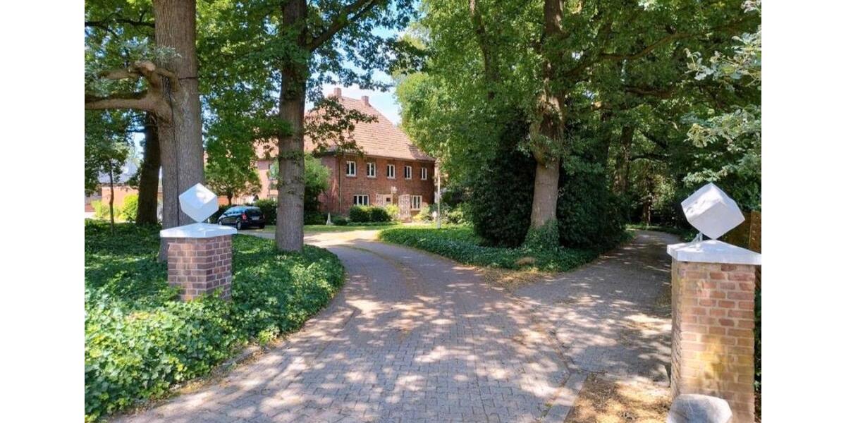 Erdgeschoßwohnung Bottrop Feldhausen - 3 Zimmer, 125 m&sup2;, 1.400&euro; | Angebot:26459544