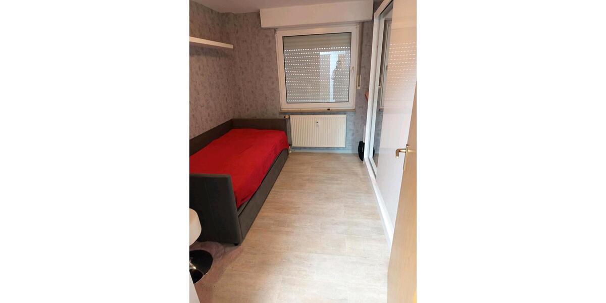 Erdgeschoßwohnung Duisburg Hamborn - 3 Zimmer, 73 m&sup2;, 790&euro; | Angebot:24780202