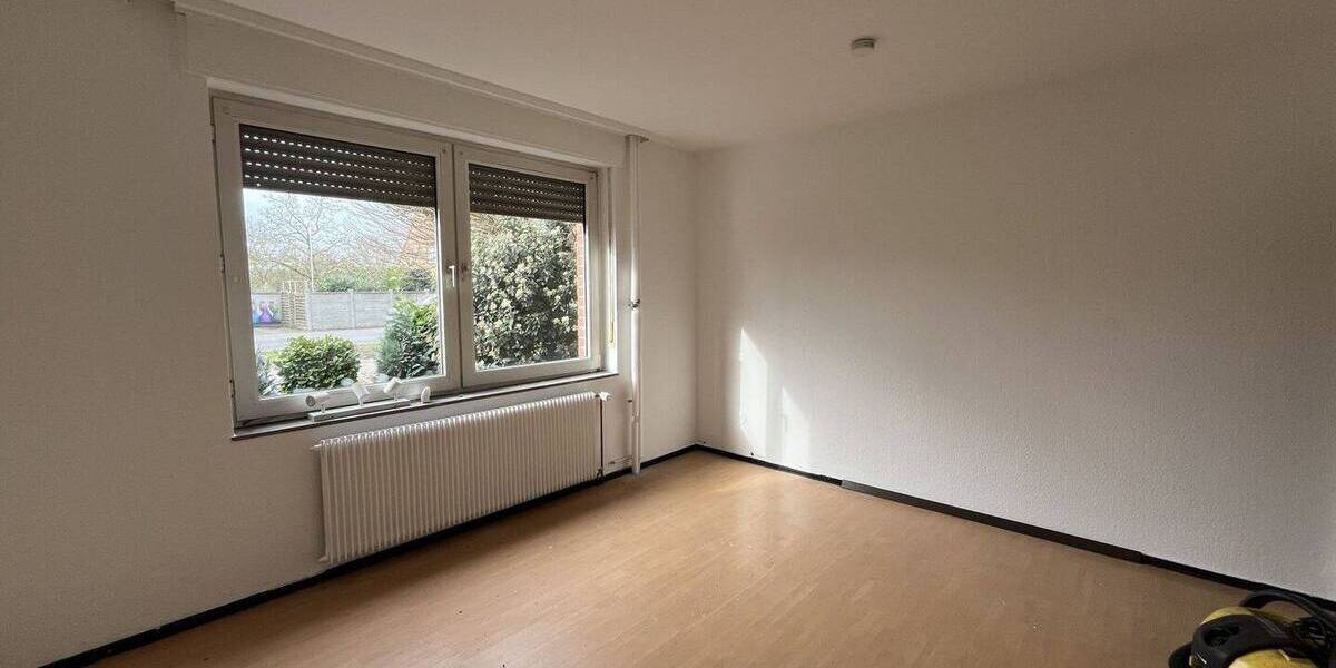 Mehrfamilienhaus, Wohnhaus Xanten Marienbaum - 8 Zimmer, 202 m&sup2;, 339.000&euro; | Angebot:26081883