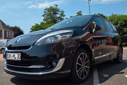 Renault Scenic 126.674 km 4.599 &euro; Bocholt 46395
