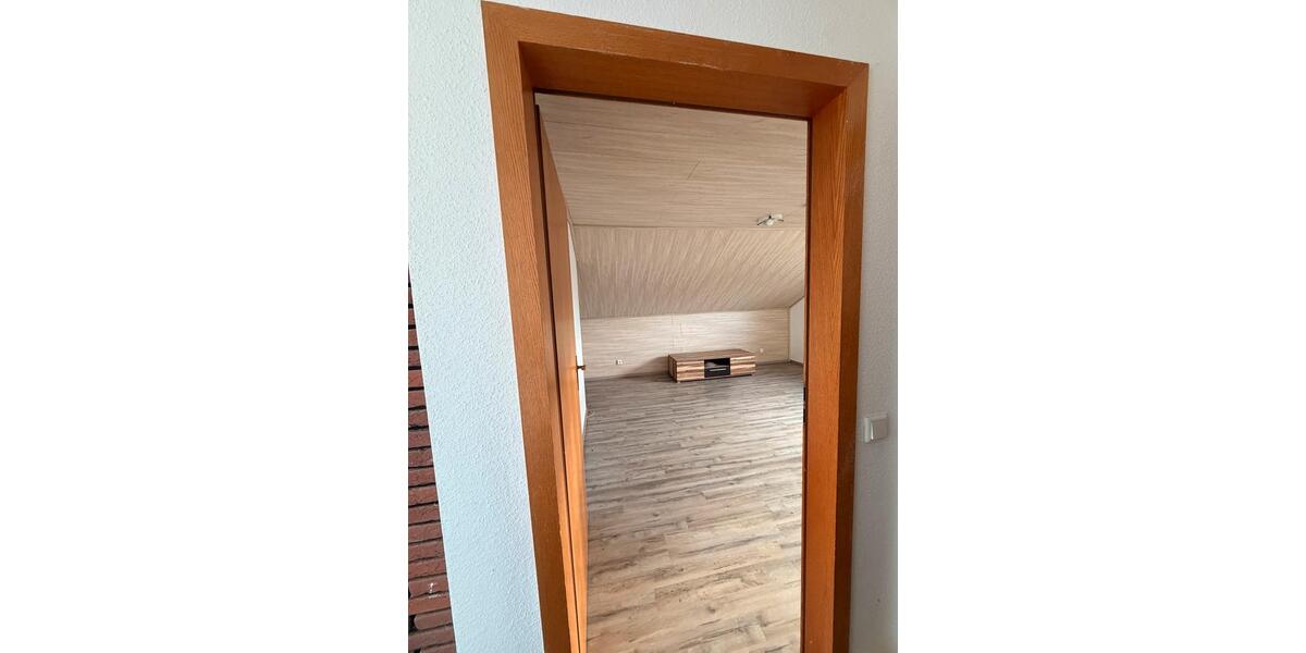 Dachgeschoßwohnung Bocholt - 2 Zimmer, 60 m&sup2;, 430&euro; | Angebot:25500886