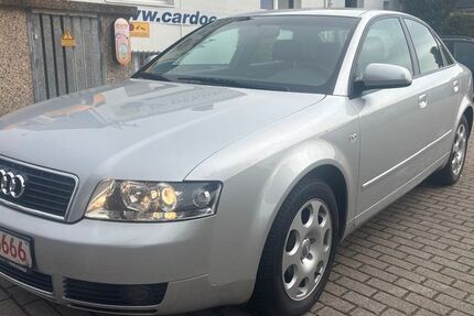 Audi A4 82.300 km 6.980 &euro; Oberhausen-Osterfeld 46117