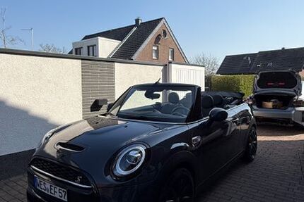 Mini Cooper SD Cabrio 130.000 km 17.900 &euro; Voerde 46562