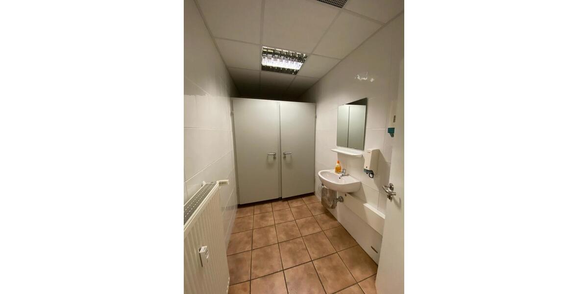 Gewerbeobjekt Moers - 215&euro; | Angebot:21987793