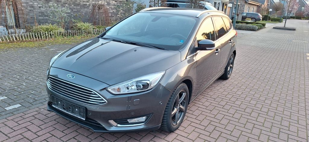 Ford Focus 72.500 km 10.500 &euro; Hamminkeln 46499