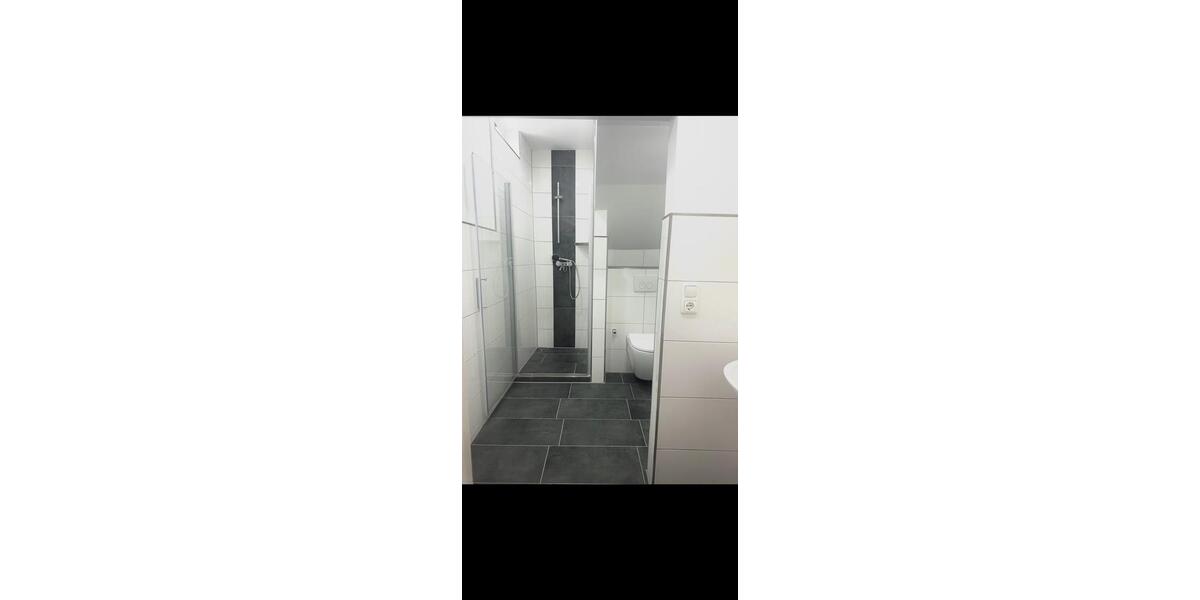 Einfamilienhaus Duisburg Rheinhausen - 5 Zimmer, 180 m&sup2;, 1.350&euro; | Angebot:25138140